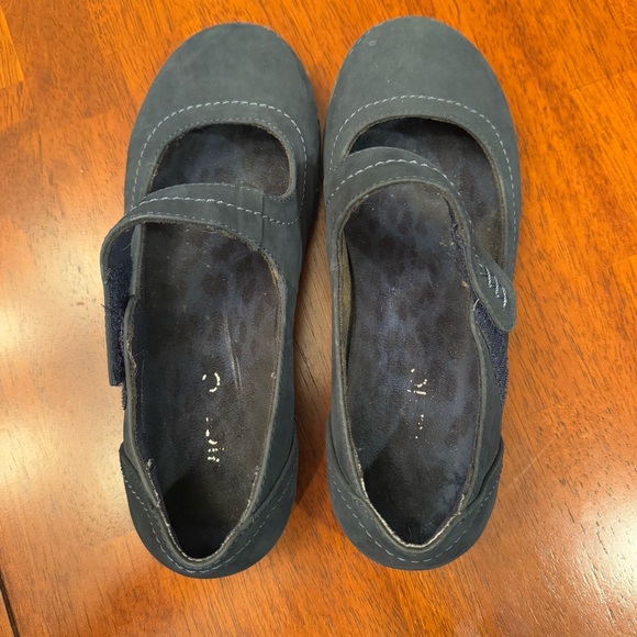 Vionic Orthaheel Harper Leather Suede Mary Jane Flat Shoes Blue US 7.5 Wide - Picture 5 of 11